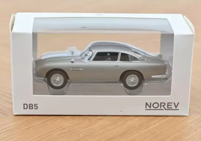 Aston Martin Db5 1963 Silver Birch Jet-Car 1:43 1