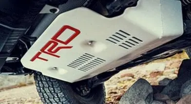 Cubre Carter Delantero Trd - Toyota 1